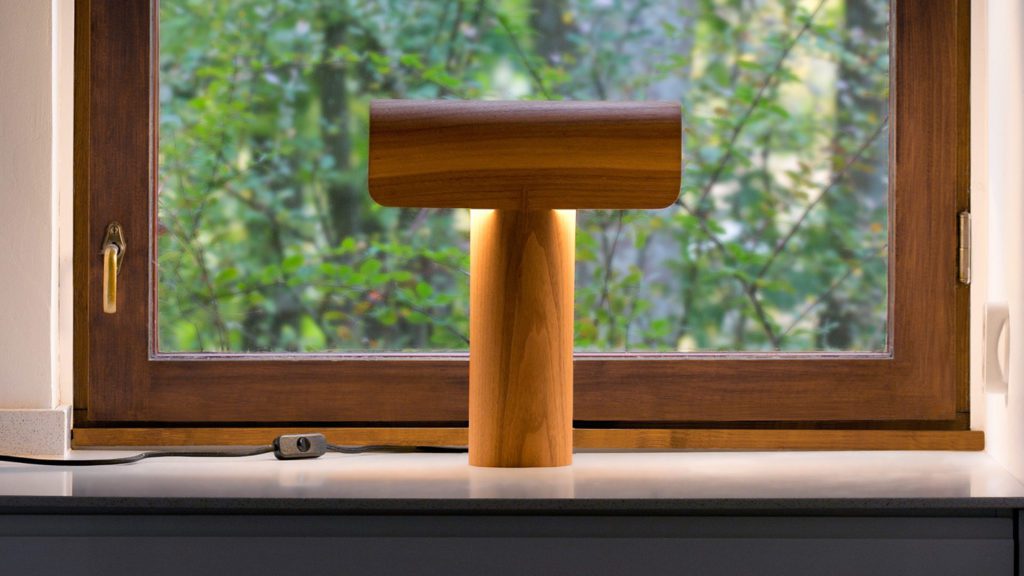 Teelo 8020 seppo koho secto design pöytävalaisin