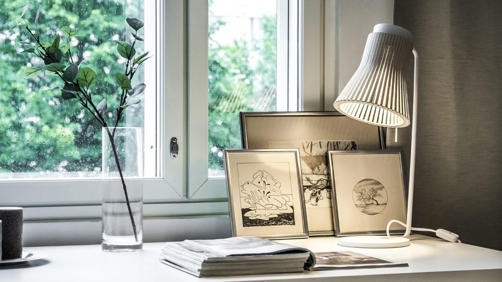petite 4620 secto design seppo koho pöytävalaisin