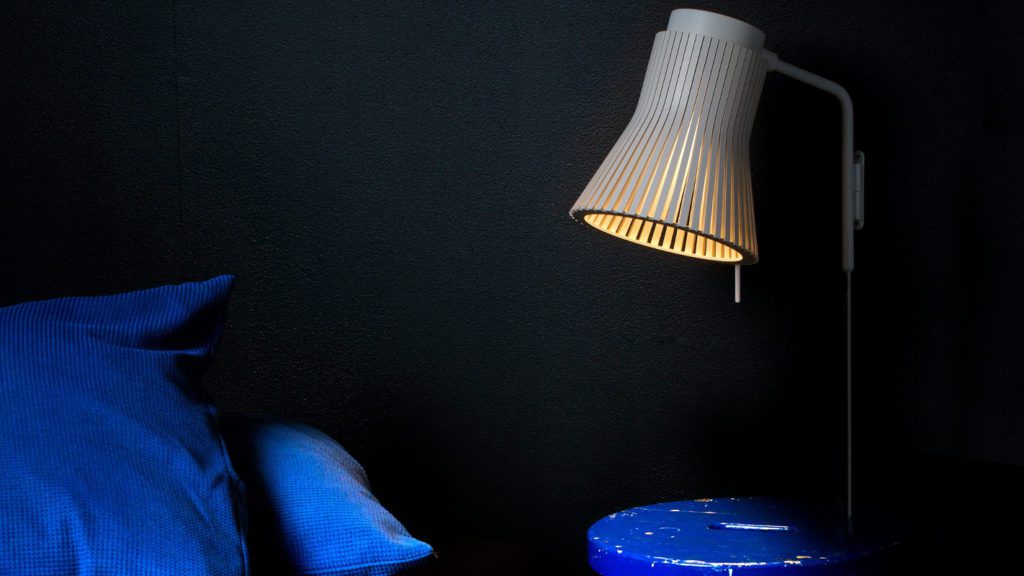 petite 4630 secto design seppo koho pöytävalaisin