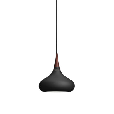 Lightyears Orient Black riippuvalaisin Jo Hammerborg