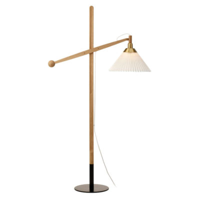 Le Klint 325 lattiavalaisin Vilhelm Wohlert
