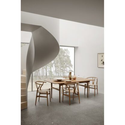 Carl Hansen & Søn CH24 Wishbone tuoli