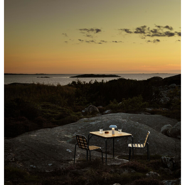 Normann Copenhagen Vig pöytä, 90x90 cm, musta - Image 4