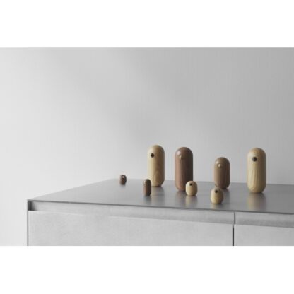 Normann Copenhagen Little Bird puufiguuri, tammi - Image 12