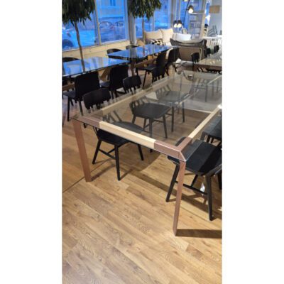 OUTLET Muurame Viisto pöytä