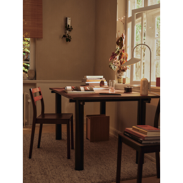 ferm LIVING Boda tuoli, punainen saarni - Image 5