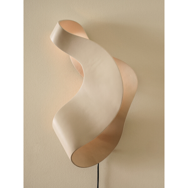 ferm LIVING Oyster seinävalaisin, vaalea cashmere - Image 2