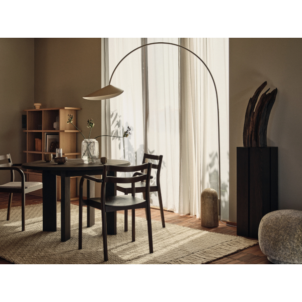 ferm LIVING Arum kaareva lattiavalaisin, cashmere - Image 3