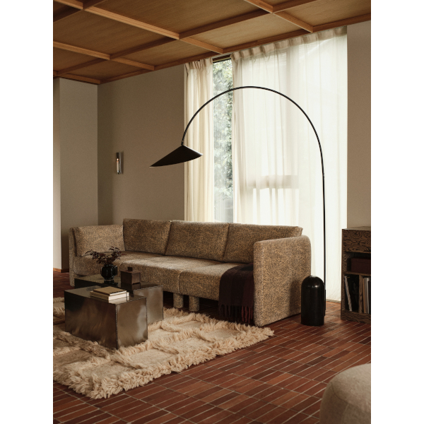 ferm LIVING Arum kaareva lattiavalaisin, musta - Image 4